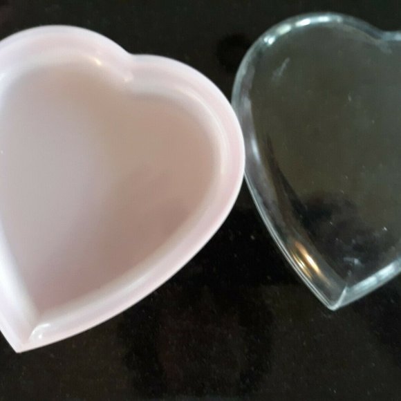 gift set vintage pink heart box plastic lid baby brush set - Picture 2 of 4